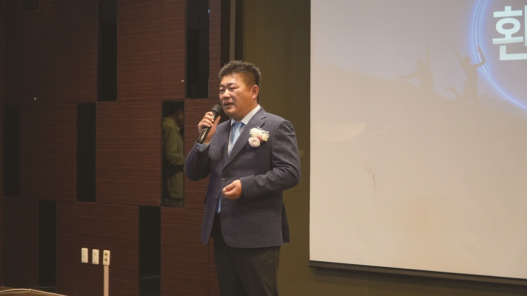 엔지엔, 충주서 30명의 성장 주역 조명