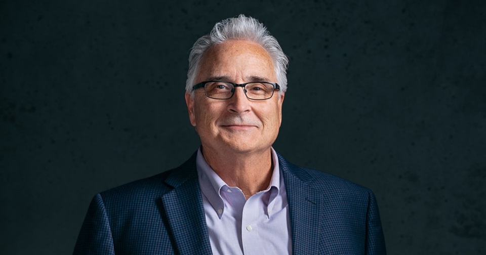 라이프밴티지 최고경영자 은퇴